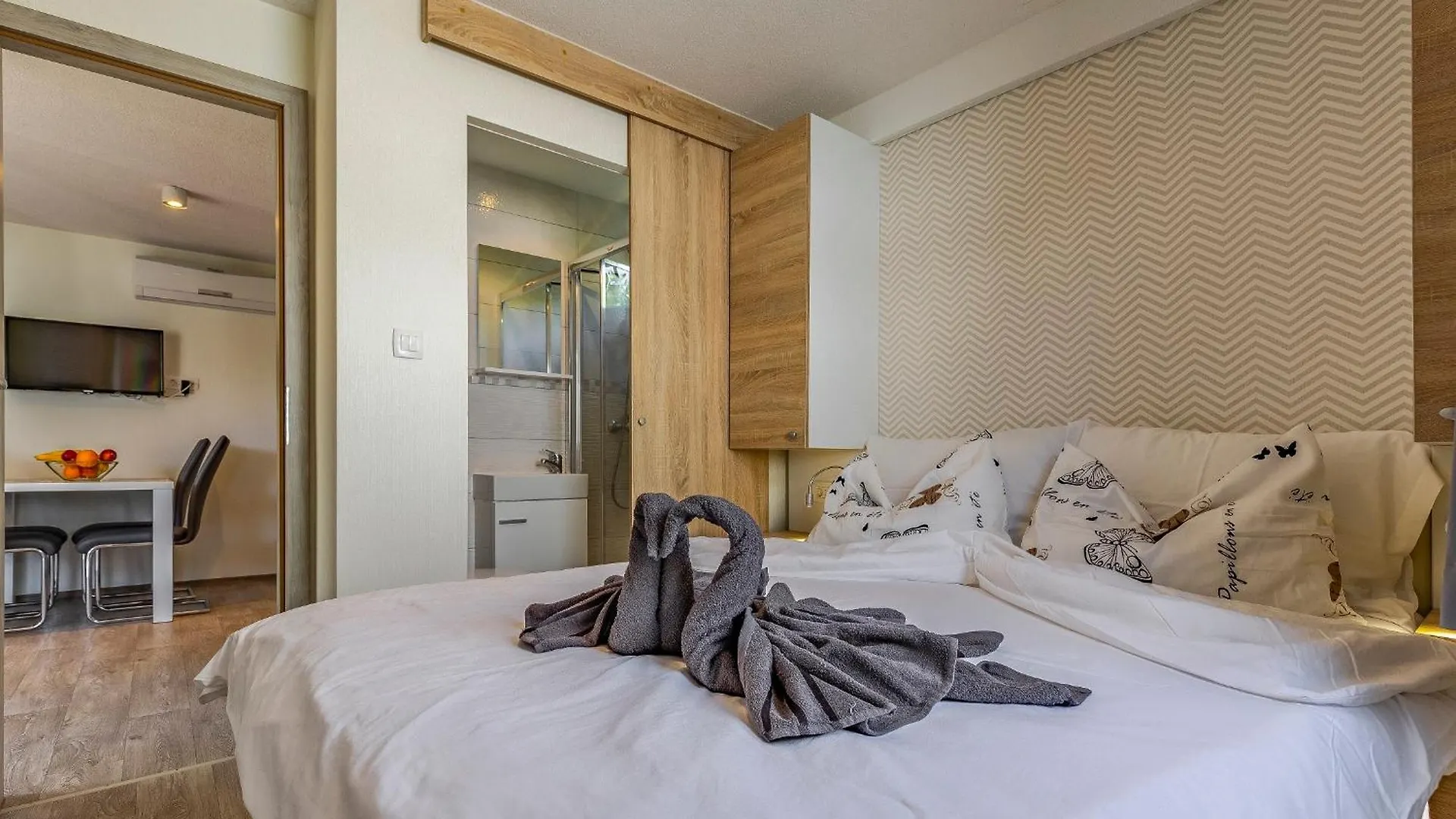 Mobile Home Rojnic Banjole 3*,